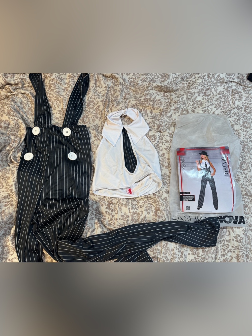 Mobster 2 Piece Gangsta Mama Pinstripe Halloween Costume